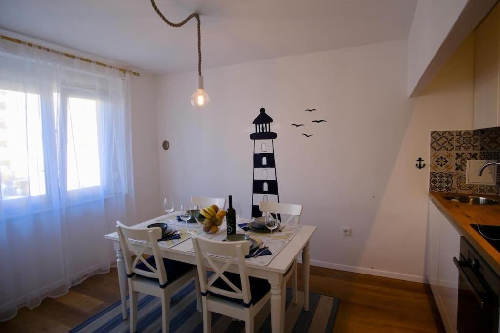 Captain'S Home **** Opatija Exteriör bild